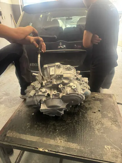 AS-CAR Servis atölyesinde otomatik şanzıman ve motor mekanik çalışması — 71